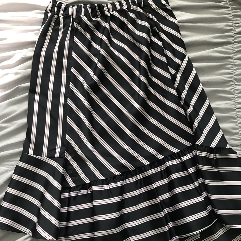 Asymmetrical striped skirt-Navy & Lavender stripe